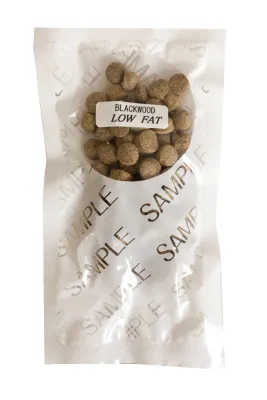 ブラックウッド LOW FAT チキン 全犬種 成犬期-老齢期