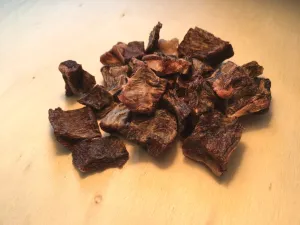 UGペット 純国産 無添加犬猫用おやつ 鹿肉キューブ